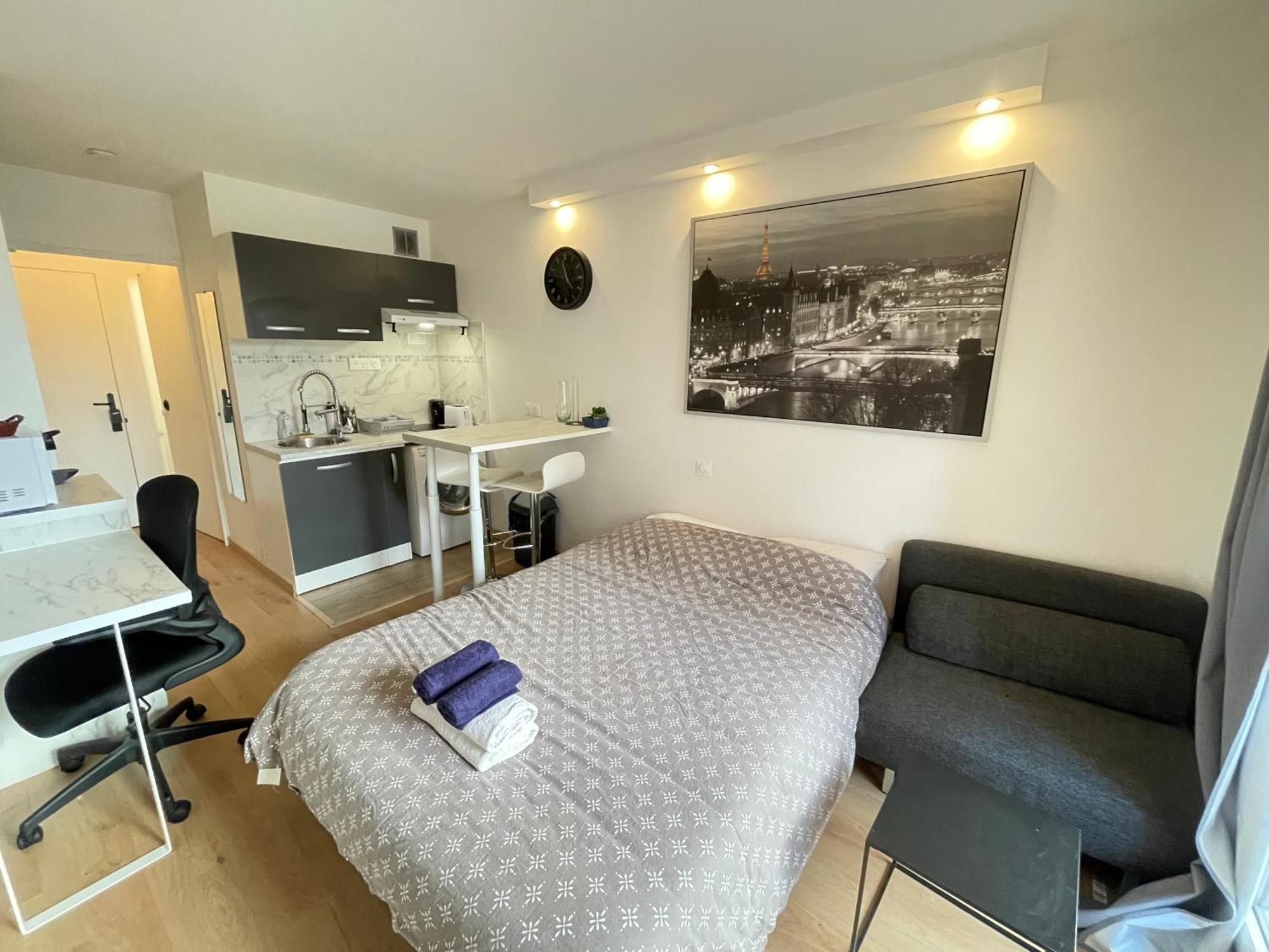 Exclusive Private Apartment By Warilco - Pleyel 25 M2 - A 1 Minute De La Station Metro Carrefour Pleyel Saint-Denis  Luaran gambar